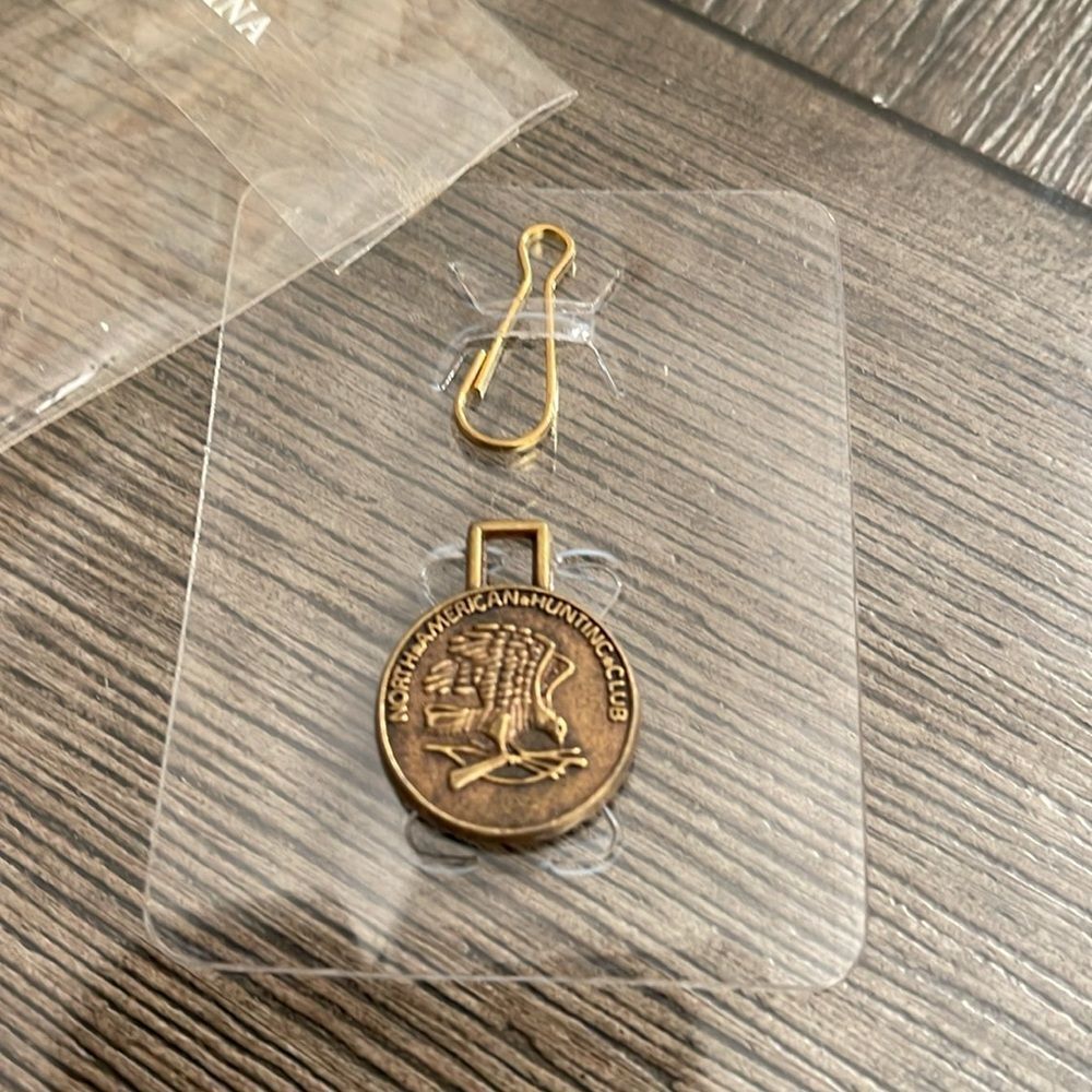 VTG North American Hunting Club Zipper Pull, Watch Fob, Key Fob, Charm, Zippull - Picture 5 of 11
